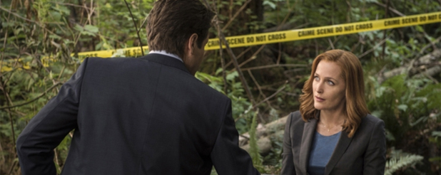 #10X03 Mulder and Scully Meet the Were-Monster